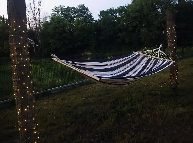 Hébergement de vacances Letniskowy Z Jacuzzi Nad Rzeka Bzura *