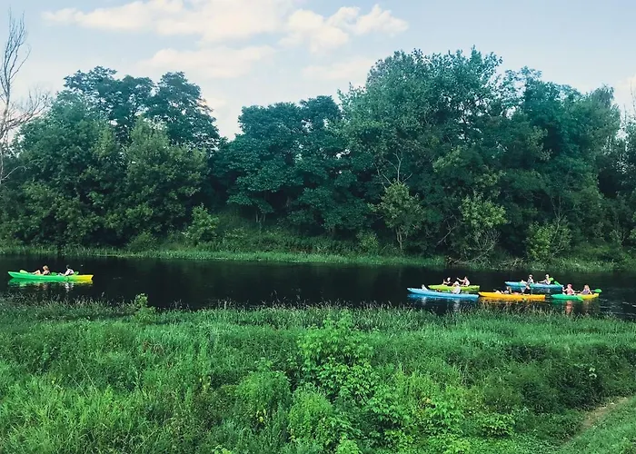 Hébergement de vacances Letniskowy Z Jacuzzi Nad Rzeka Bzura *